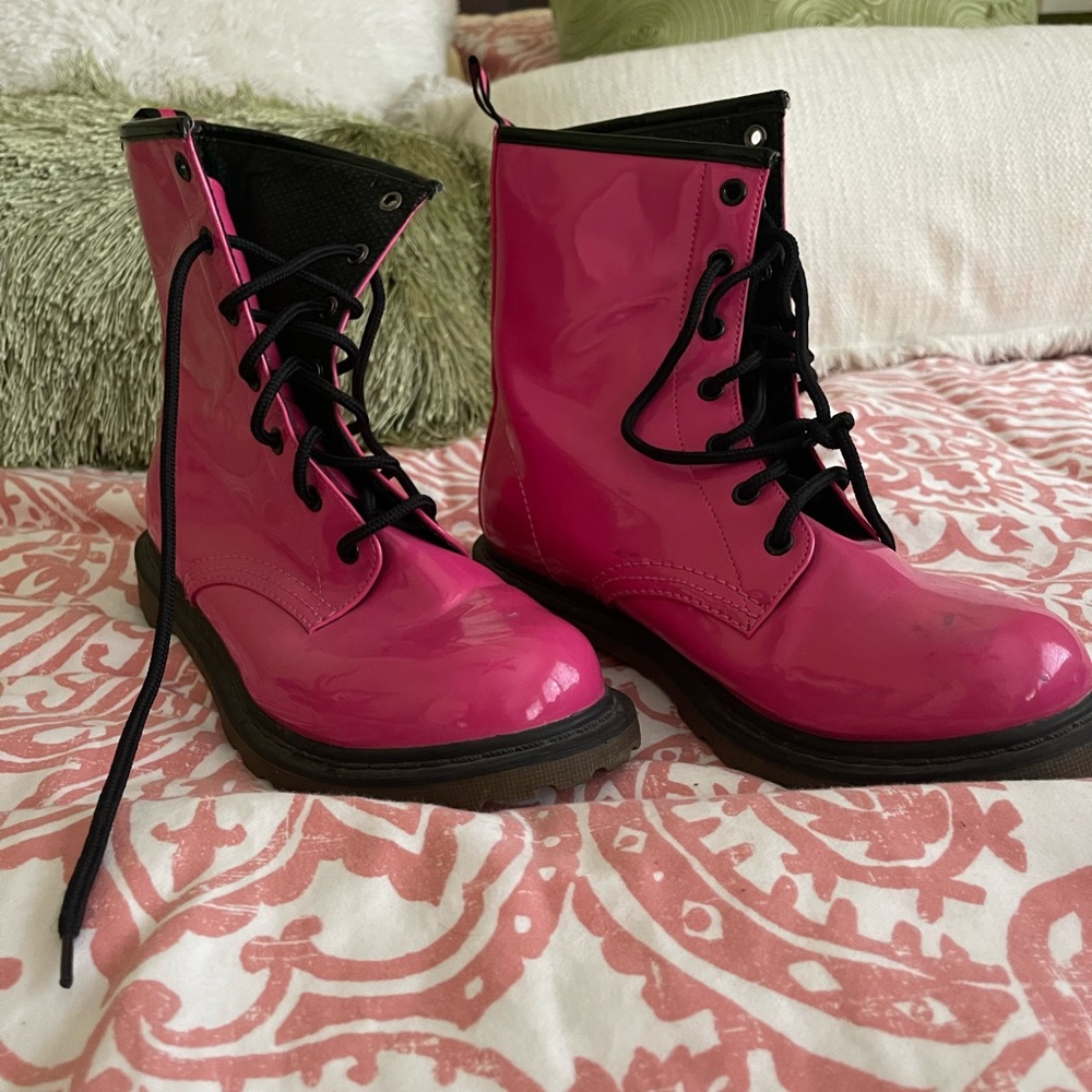 Hot pink No Boundaries combat boots size 10